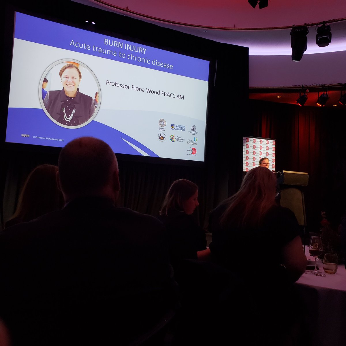 SimonChuster's tweet image. A very worthy 2022 @TheASMR1 #ASMRmedallist Professor Fiona Wood AM, Renowned #researcher and #surgeon on Burn care of the future - inspiring!