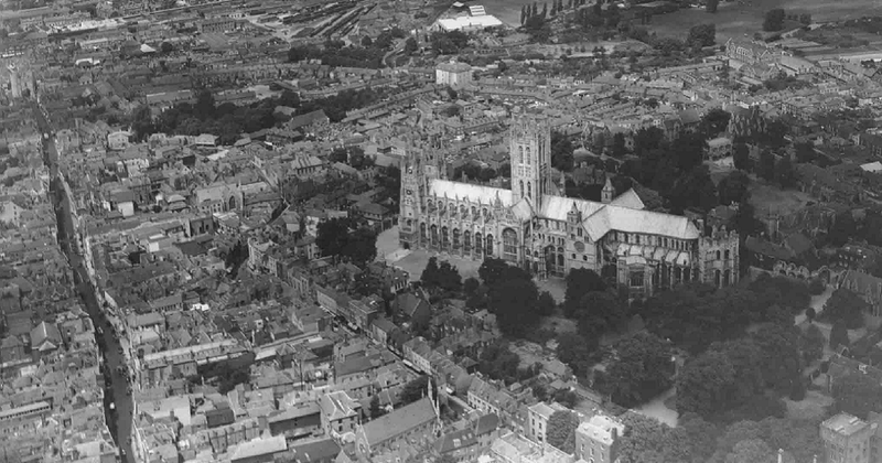 RAFMUSEUM's tweet photo. To commemorate the 80th anniversary of the #Baedeker raids Dr Stephen Moore discussed last Thursday the influence of the raids on Britain in 1942. The lecture was streamed online via our Crowdcast Channel. Book your free view now : https://t.co/709qhUYhRR https://t.co/p4eR342MeU