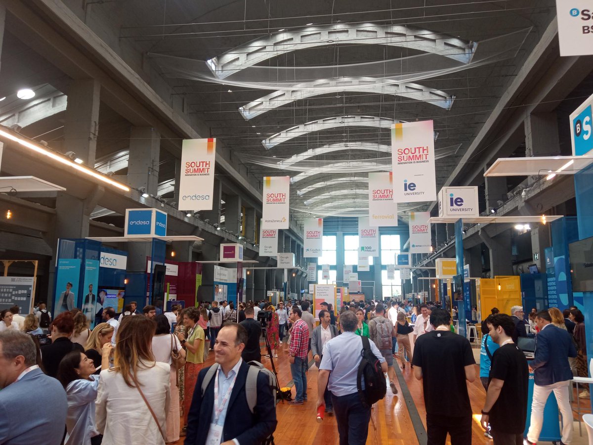 🟢 Hoy estamos en #SouthSummit22, el gran evento anual sobre #emprendimiento que conecta a los agentes, #startups, #emprendedores e inversores que dan forma al futuro, y por supuesto, no podíamos faltar a la cita. 😊

<a href="/south_summit/">South Summit</a>