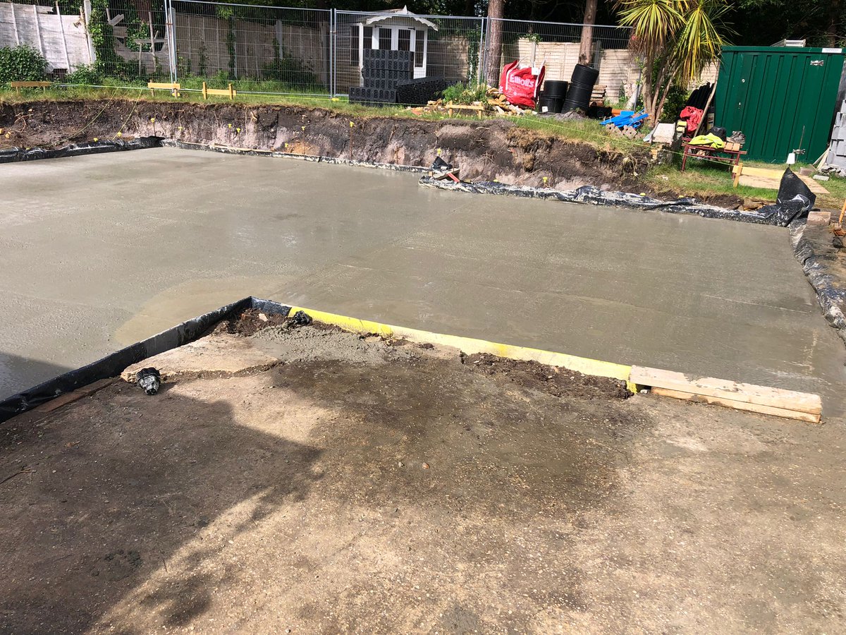 TricourtPiling's tweet photo. Pilings works completed, reinforcement in place and slab poured and levelled.

#piling #foundations #tricourtpiling #slab #concrete #construction #poured #levelled #dorset #reinforcement https://t.co/97fE5YsbVC