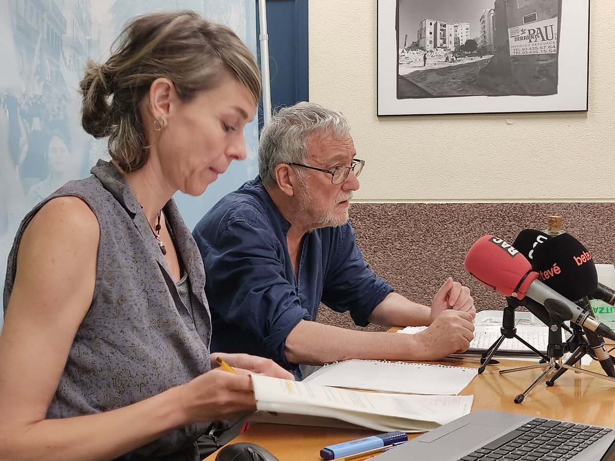 Avui hem presentat les propostes urbanístiques de la Favb centrades en la millora de la qualitat de vida del veïnat. El vicepresident Camilo Ramos ha remarcat que "el futur d'una ciutat no només depén de l'economia" i ha lamentat la falta d'inversió de les administracions.