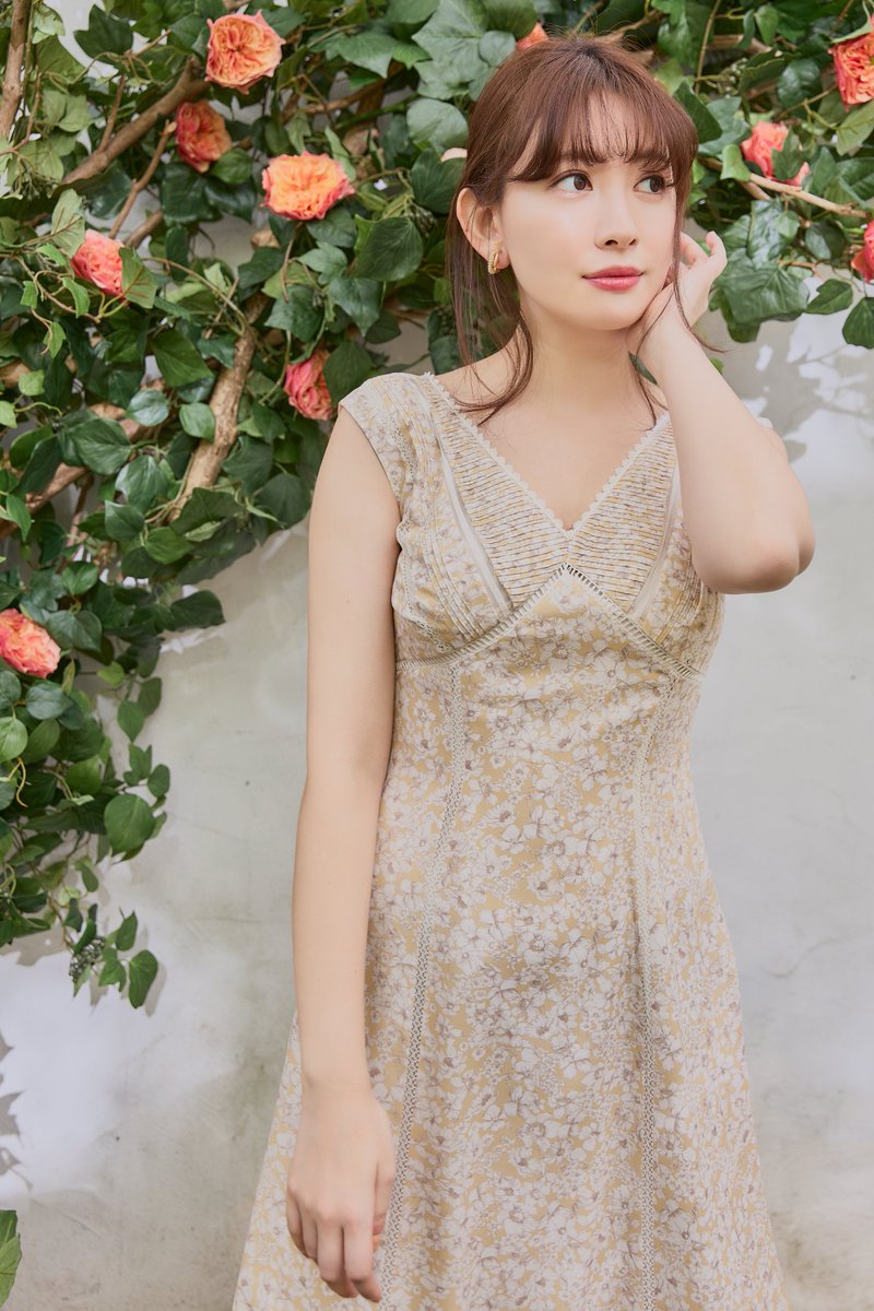 herlipto Lace Trimmed Floral Dress フローラル