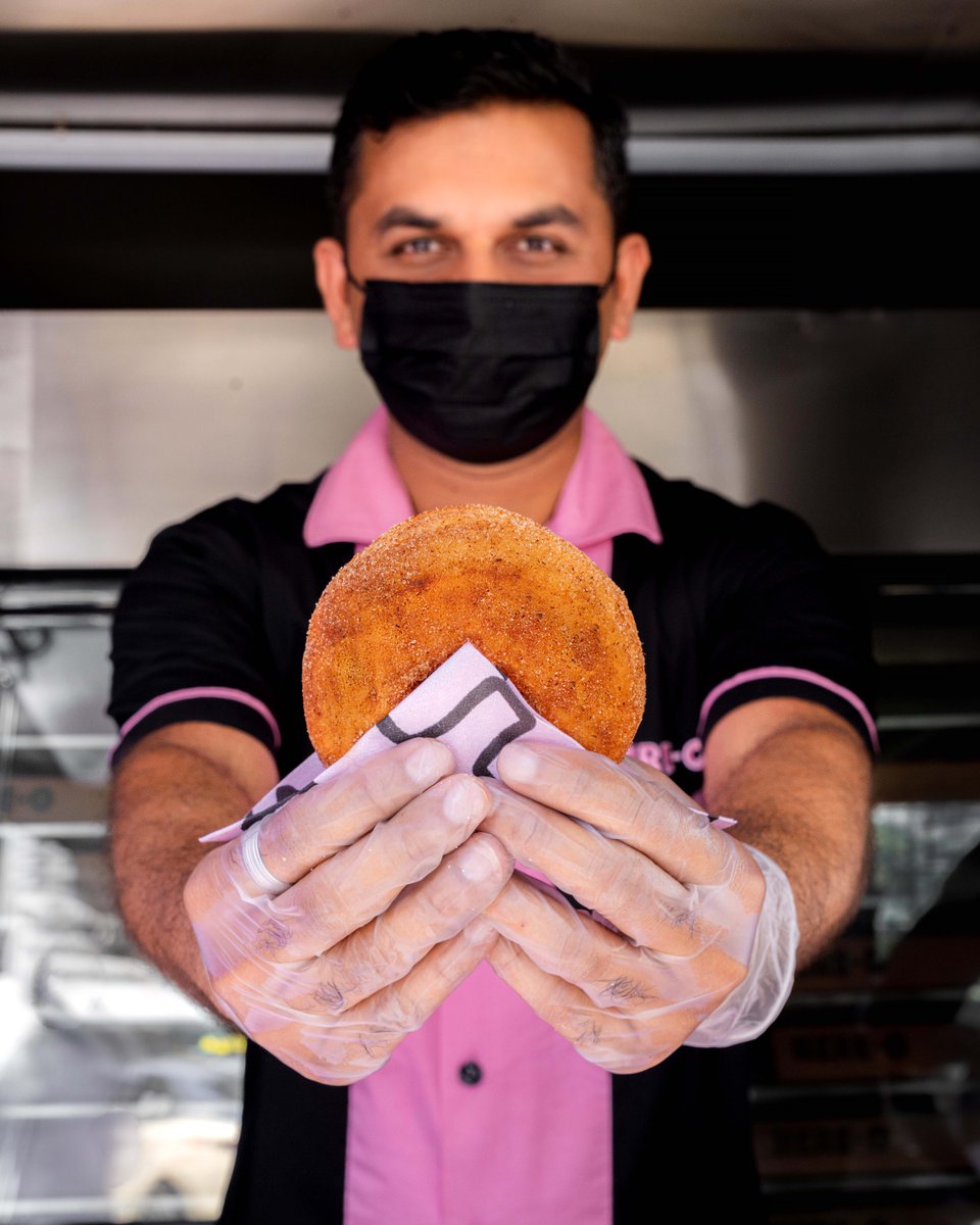 FREE DONUT FRIDAY!
On Friday 17th, only, we will be giving away FREE Donuts from 8:00 until they are all gone, meet us on our SZR Billboard
الجمعة دونات مجانا!
في يوم الجمعة 17 ، سنقوم بتوزيع الكعك مجانًا من الساعة 8:00 صباحًا
#dontus #dubai #foodies #uaefoodie 
 #FreeDonutFriday