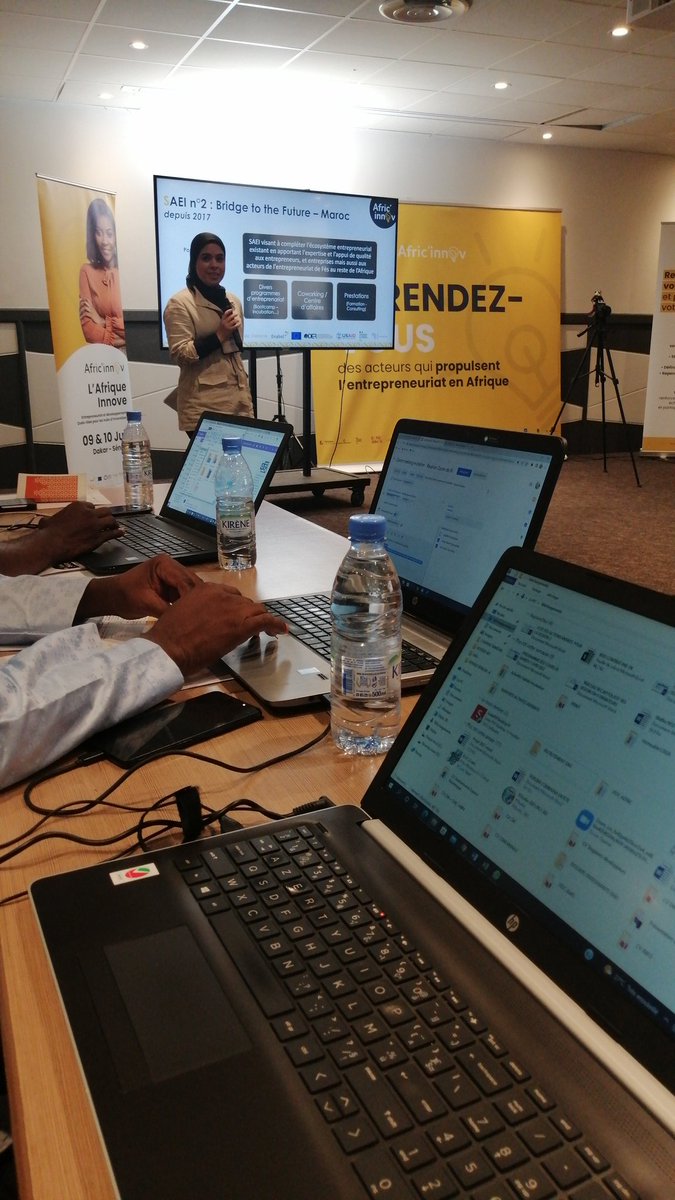 #AfricInnov #Enabel #digiboost #benilab partage d'expériences en ce moment d'une SAEI qui vient du Maroc...