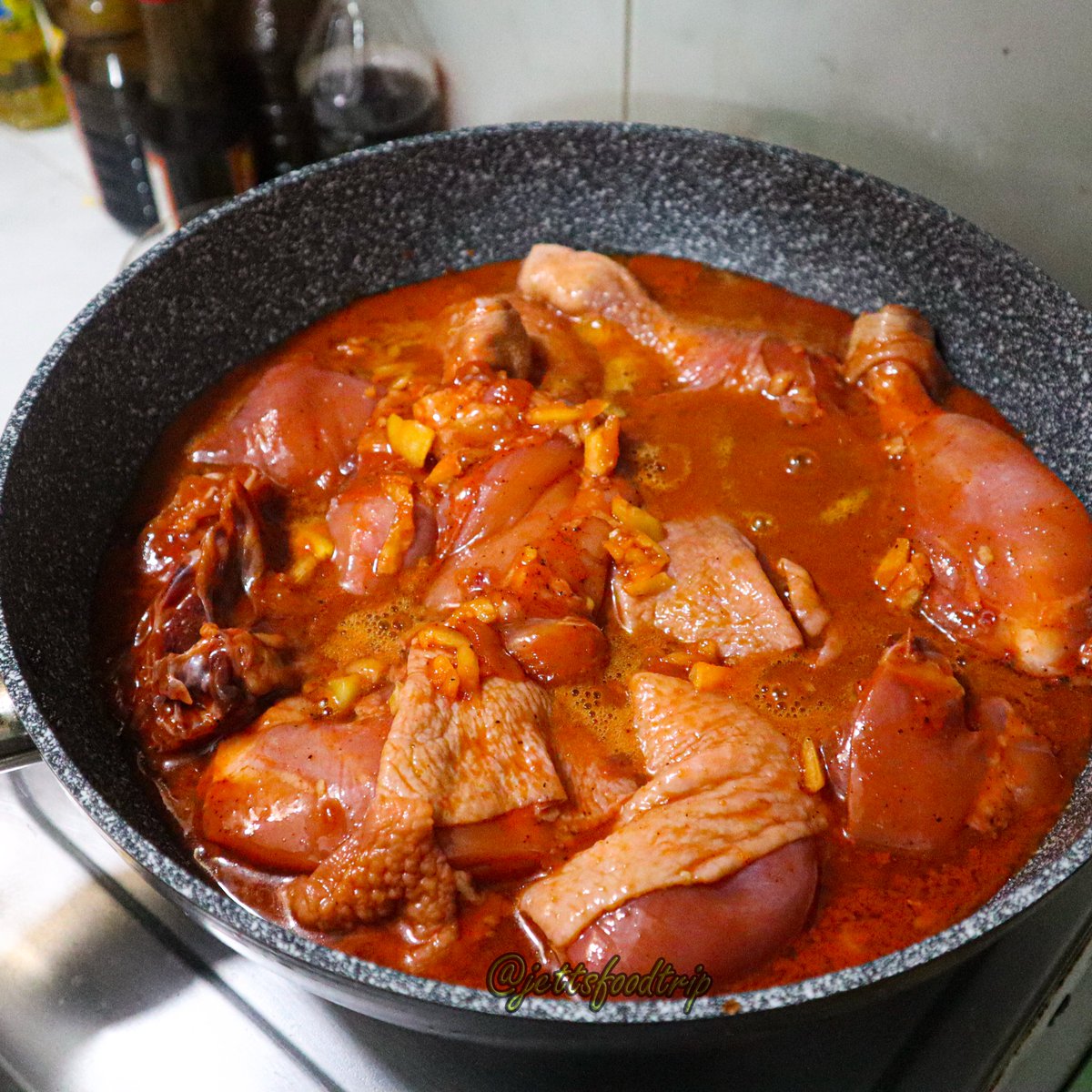 jetjet2_'s tweet image. homemade chicken tocino!