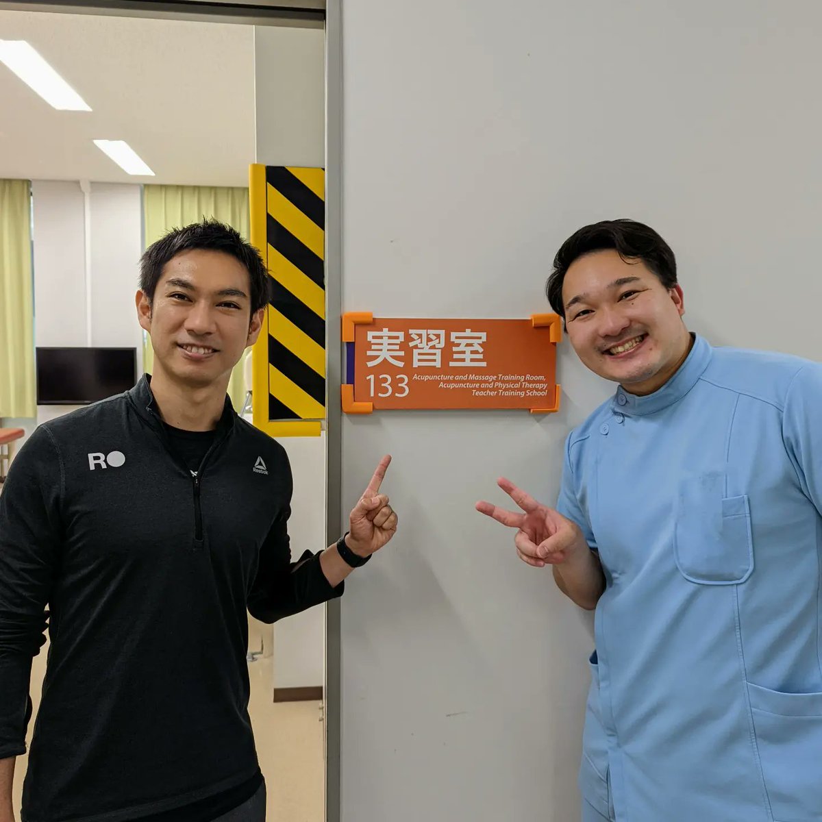 hiroshi_AT_529's tweet photo. 8年前、就活でお世話になった方と
新しい場所でお会い出来ました!
後にも先にもインターンなどして
就活したのは、この会社だけです!
お世話になった方とお会い出来て
本当に幸せでした!!
ありがとうございました!!
#Rbody #アスレティックトレーナー https://t.co/F5z4TT3AEG