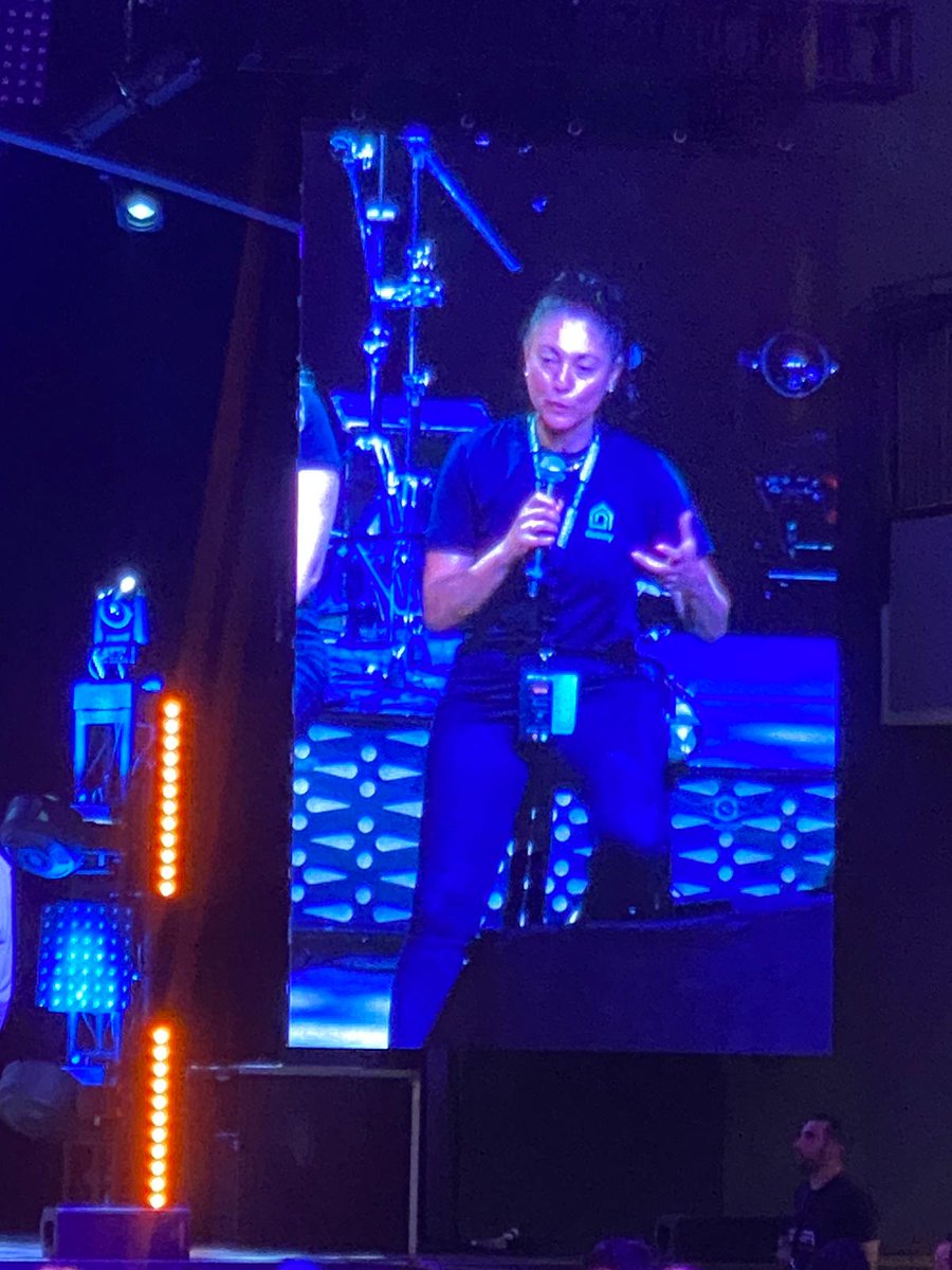 Guesty's tweet image. Our very own Senior Customer Success Manager Peta S. repping #Guesty up on stage at the #STRWealthConference! ⚡️

We&apos;re already counting down the days to next year&apos;s event 🎉 Thank you to everyone who made this conference such an incredible experience.