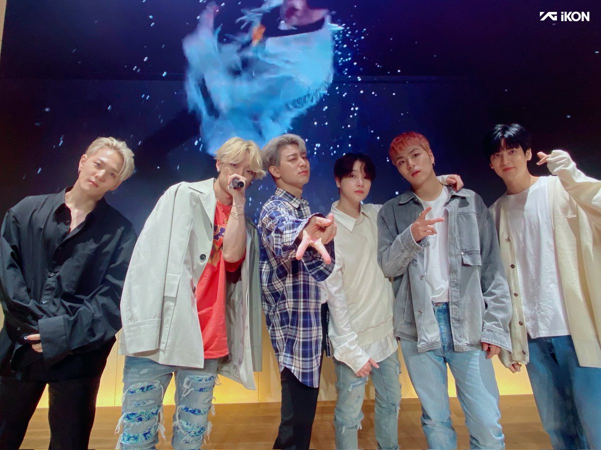 KONtags's tweet photo. [🎮] Where are our iKONICS at?
Join us tonight and let's amplify our tags to trend!

Drop on the replies your:
- Top 5 favorite tracks from iKON!

iKON MILLION SELER
#iKON_1MAlbumSales 
#iKON #아이콘 @YG_iKONIC https://t.co/6X86Ya3pOr