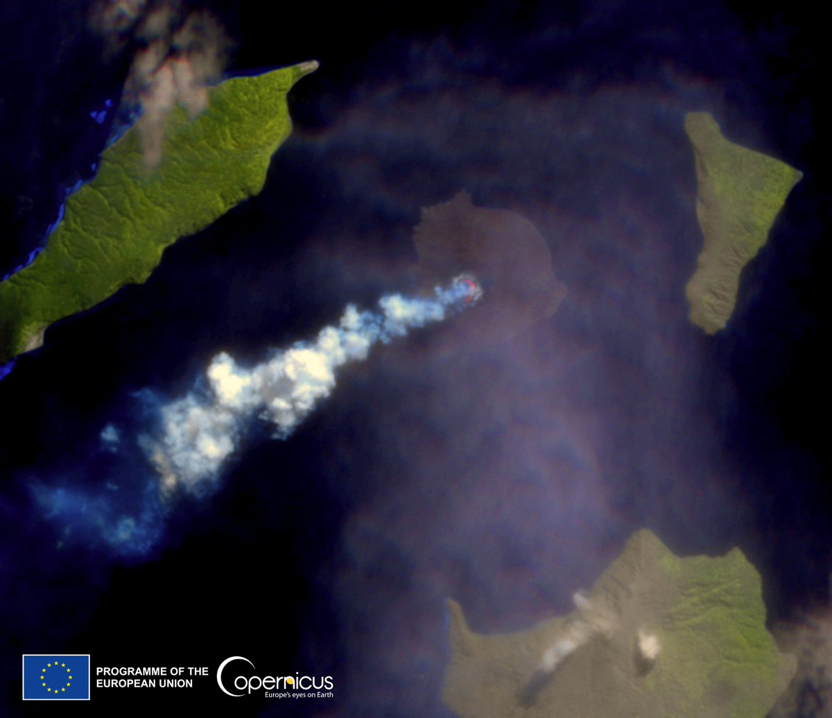 🌋☁️🌋☁️🌋☁️🌋☁️🌋

Volcanic activity continues at Anak #Krakatau  🌋

The plume emitted from the crater area is visible in the image acquired on 8 June by #Copernicus #Sentinel2 🇪🇺🛰️

🌋☁️🌋☁️🌋☁️🌋☁️🌋