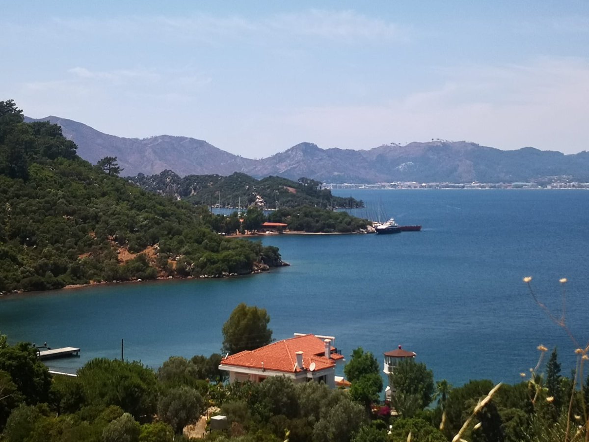 ulku3's tweet photo. Cennet adası ❤️ #cennetadasi https://t.co/ZPCmALGSfI