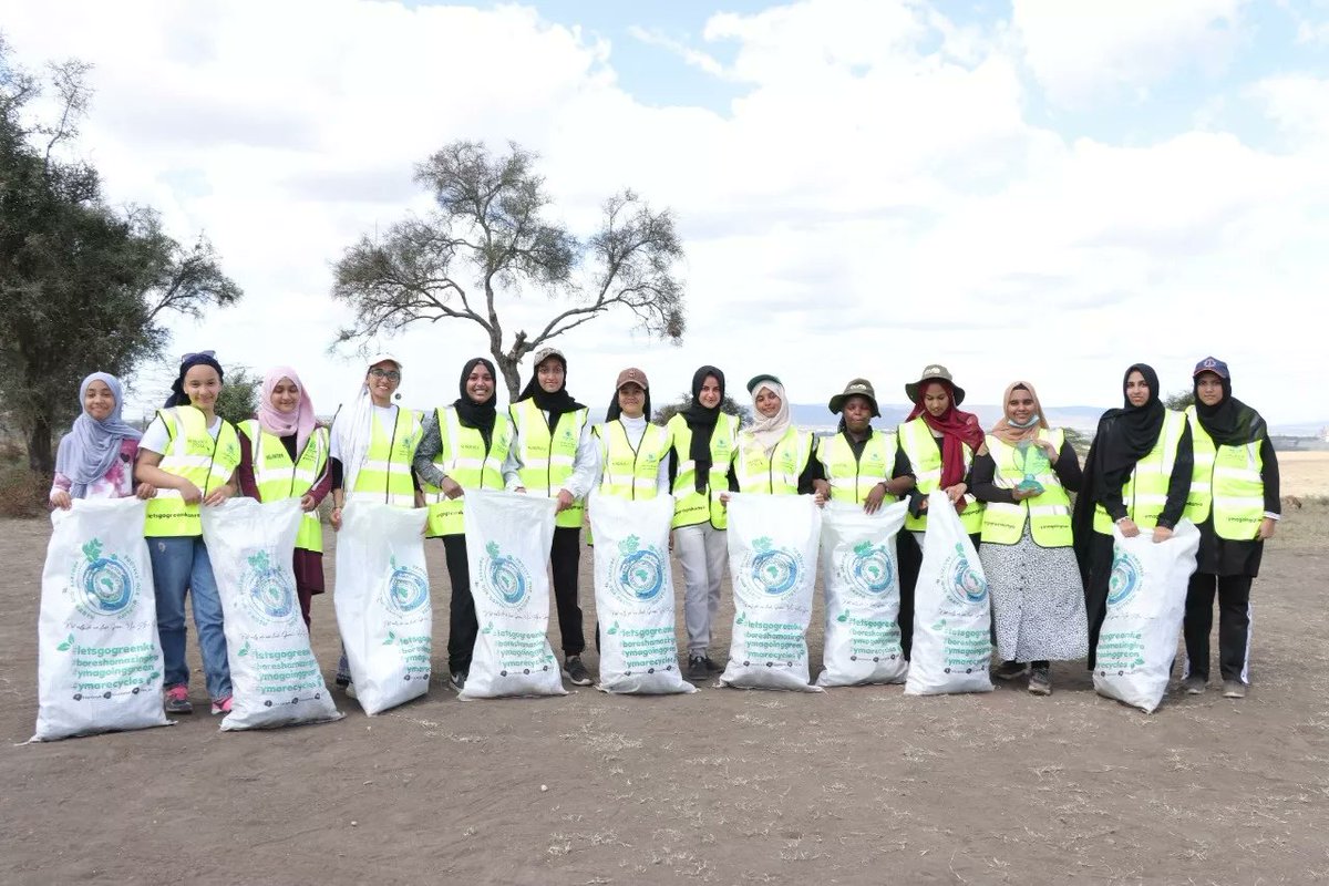 yma_ke's tweet photo. On 5th June, to celebrate World Environment Day, YMA Going Green partnered with Naretunoi Community Conservency bringing to the public a fundraising event called CYCLE FOR WILDLIFE. https://t.co/SKdq2TTtMf