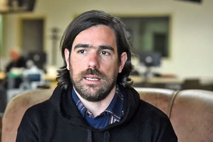 [ABSTENCION] Nicolás del Caño criticó el proyecto de Boleta Única: “No veo cómo 40 millones de personas pueden anotar su voto en una sola boleta. O es muy muy grande o vamos a tener que hacer la letra muy chiquita”.