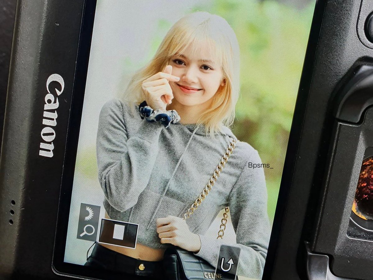 โมเม♡ tweet media
