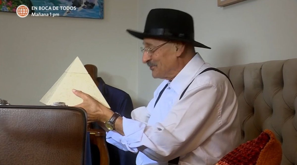 i_am_nobody_182's tweet photo. Don Gilberto recordando a Doña Nelly y llevándosela al viaje me rompió el corazón :'( #Alfondohaysitio #AFHS #alfondohaysitio https://t.co/BWXi4YhFiL