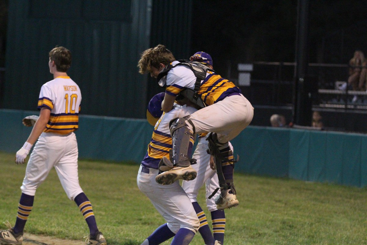 JLeBlanc_21's tweet photo. You could say Taysen Deckrosh was excited Landon Bassett tossed a no-hitter. https://t.co/HVpN7Hnpft