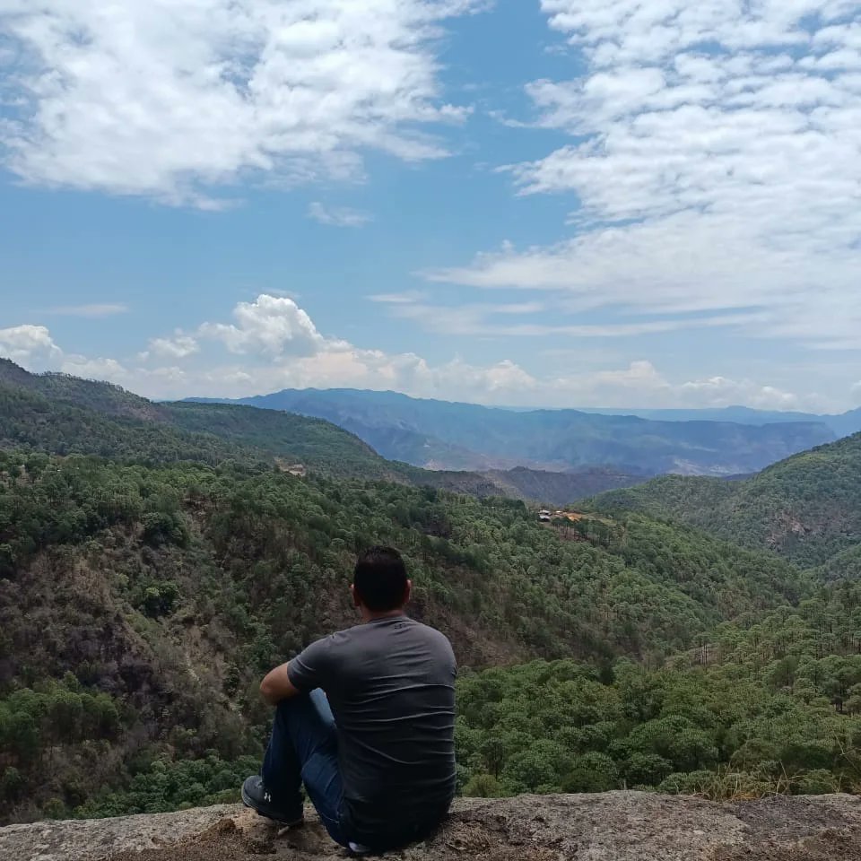 ing_Tlaloc's tweet photo. Que tus límites sean como está vista!!!
#inmensos #GranPaisaje https://t.co/ZYSO5WxNnb
