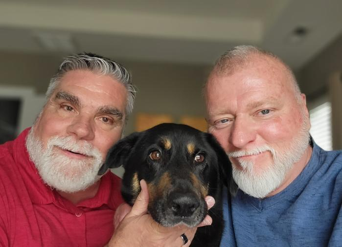 PawsitiveTales's tweet photo. I am very excited for today's story! I've been following Oscar's story for a while, so am thrilled to be able to share his story here. This is Steve, John and Oscar's story.
https://t.co/ZRWobau3RY https://t.co/tVxo3lJIxb