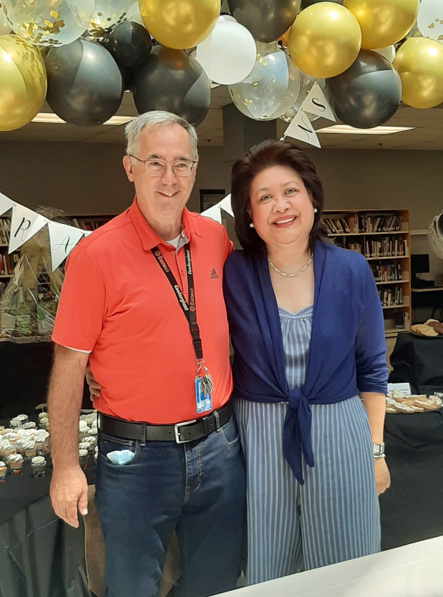 Christine Gomes tweet media