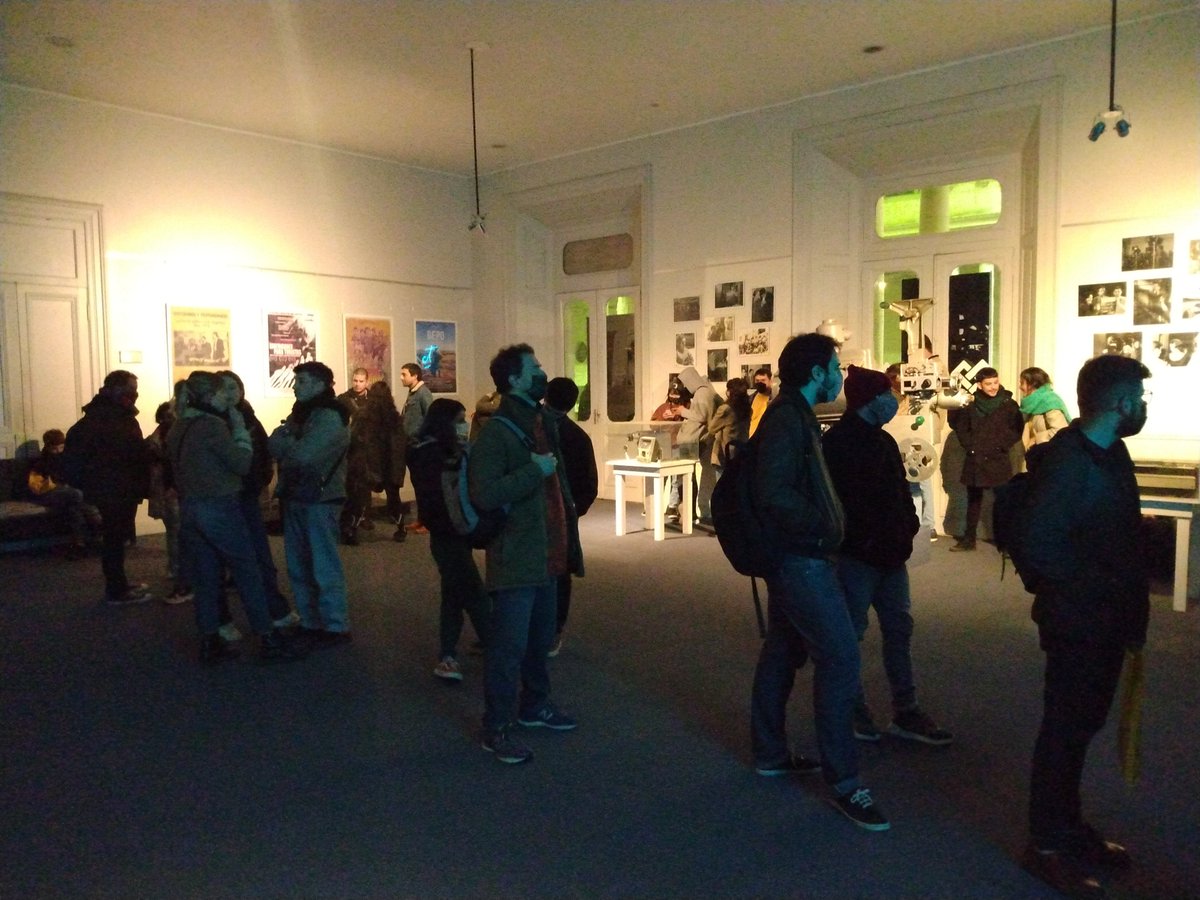 misererecine's tweet photo. El sábado 4 de junio Miserere volvió a proyectarse en la ciudad de La Plata.
La proyección se realizó en el Cine Select, en el marco del ciclo Conexión Latina del FESAALP con el apoyo del Festival Espacio Queer. https://t.co/9txPGPsMK2
