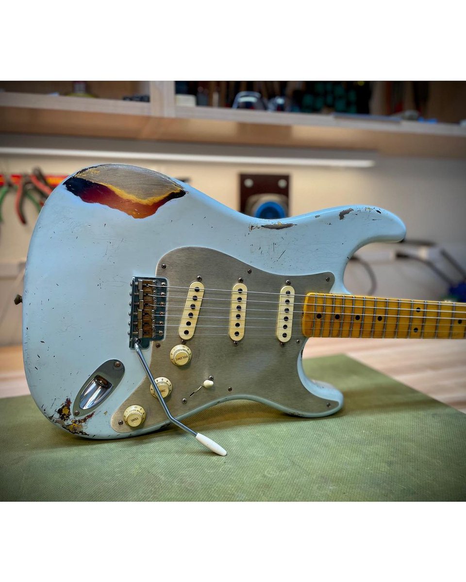 Custom Hard Relic P90 Stratocaster Custom Hard Relic P90