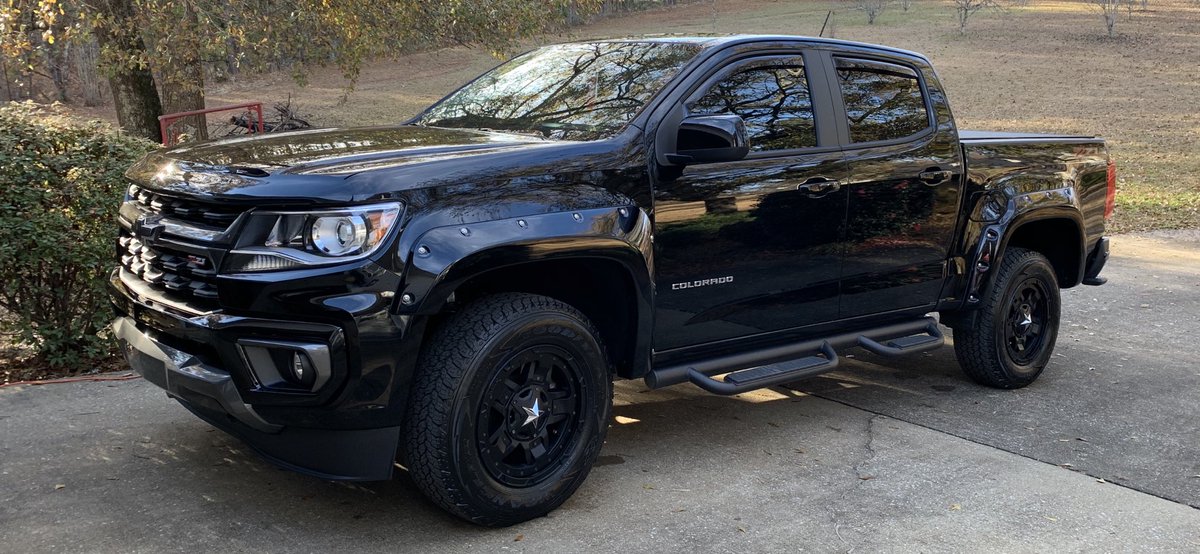 @EverWash cleaned her up before our drive to Tampa. Constantly getting compliments at the pumps. You keep me looking good. #EverWashRoadTrip