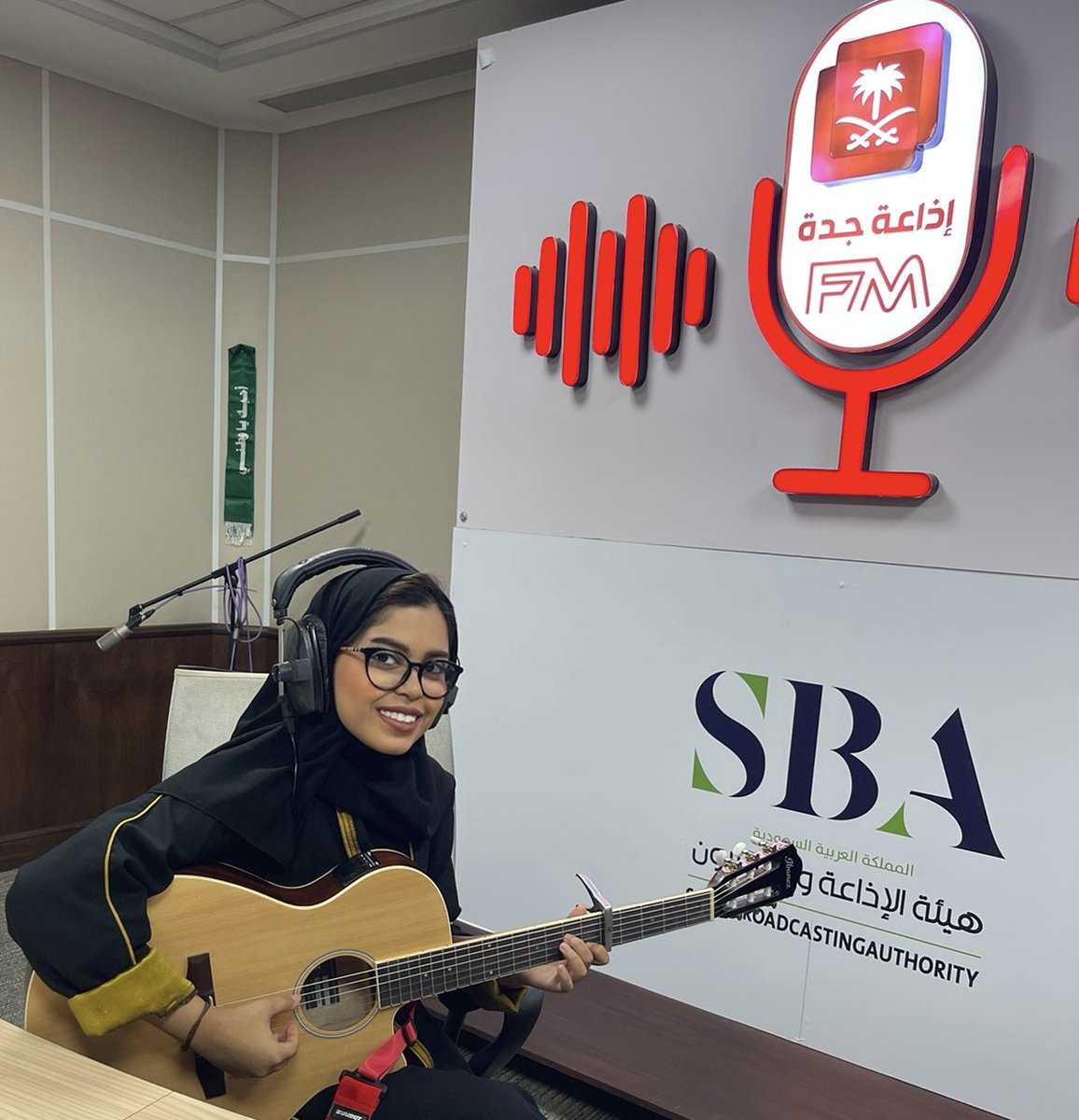 لقائي في #اذاعة_جدة_FM
من اجمل اللقائات اللي سويتها 😍