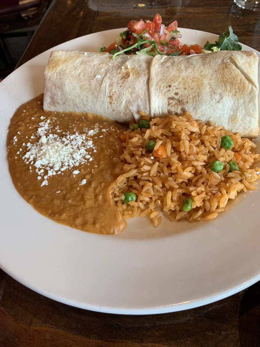 CulinarySHHS's tweet photo. El Charro Cafe the creator of the chimichanga. Food was fantastic and the best Tamale I’ve ever had.  #Chimichanga https://t.co/IJ1TbY1YDo