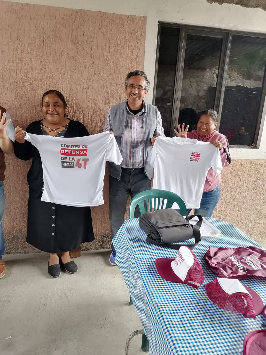 PabloVargasGon6's tweet photo. Nos seguimos organizando en San José Tepenene en #ElArenal, Hidalgo.
Los comités de defensa de la #4T más vivos que nunca
#CD4THidalgo https://t.co/hxv4qA6ptW