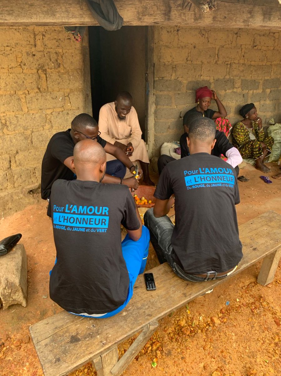 alikondeke's tweet photo. #224objectifbac
Des personnes contribuent sans même qu'on ne connaisse leurs identités. Nous partons apporter un appui à des personnes sans même qu'ils ne connaissent notre identité. Travail-Justice-SOLIDARITE
J'espère que l'année prochaine, vs serez avec NOUS. @LamineGuirassy https://t.co/70S9XM7KZ6