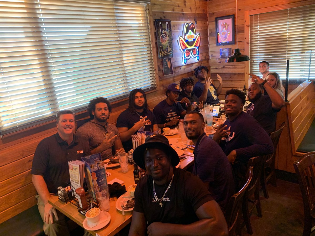 Great dinner with the winning family group for the spring! #ELEVATE