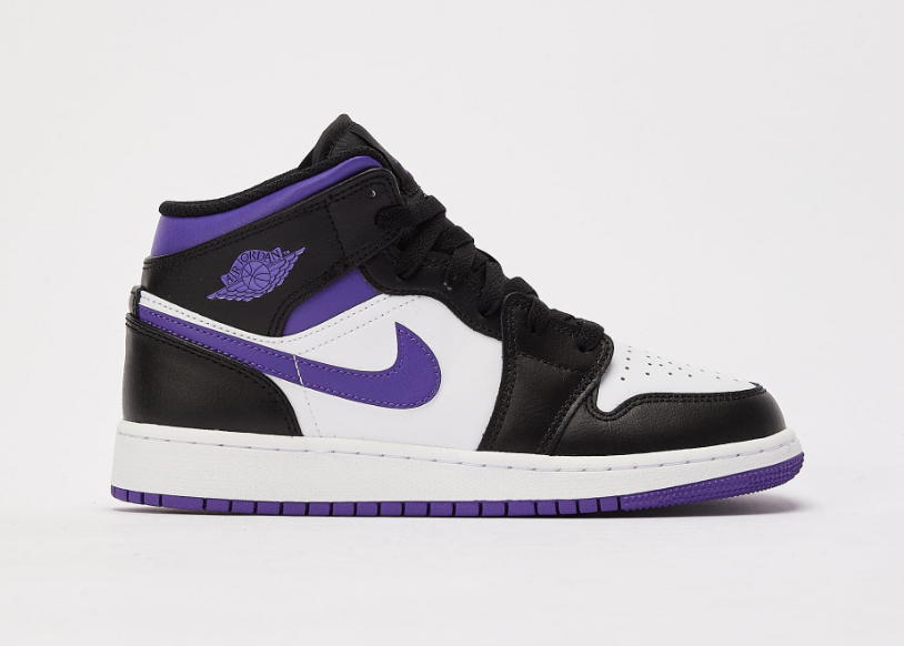 SOLELINKS's tweet photo. Ad: GS Air Jordan 1 Mid 'Black/Dark Iris' dropped via DTLR => https://t.co/LDzIwRv33J https://t.co/Y3RpI5C6ns