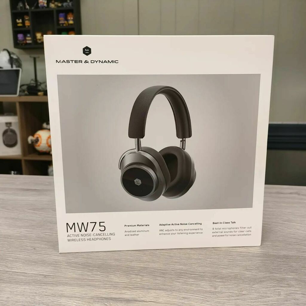 AndroidGuys's tweet photo. Check out our review of the new Master &amp; Dynamic MW75 ANC Wireless Headphones. Premium sound, premium build. #masteranddynamic #masterdynamic #headphones #wirelessheadphones @masterdynamic #sound #audio #premium https://t.co/kdDnrCEaU0 https://t.co/wweIo6m43M