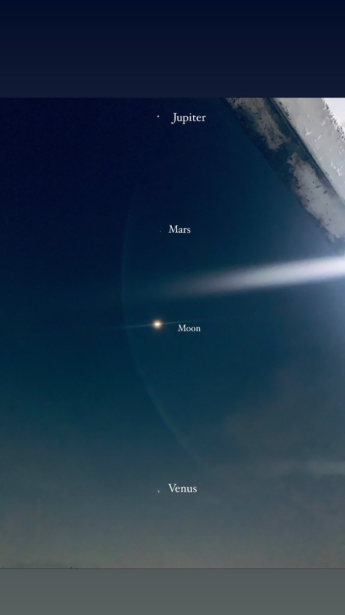 Fabiayyi ala irobbikuma tukadziban✨
Venus, Moon, Mars, Jupiter 
#planetsejajar