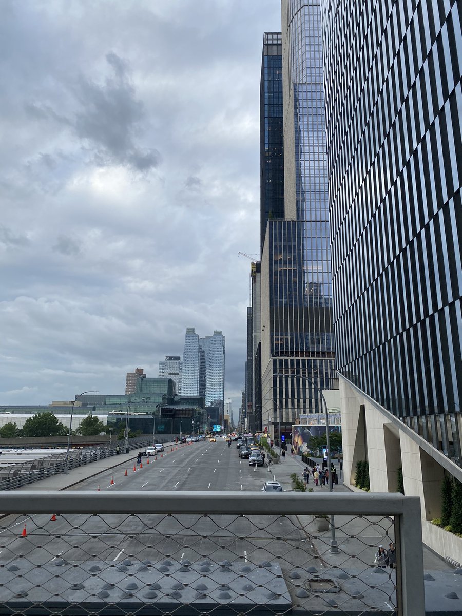 smilesss tweet media