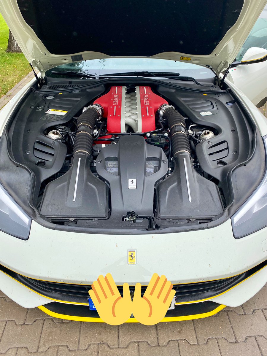 VWGolf7GTIPerf's tweet photo. #Ferrari #GTC4Lusso #FridaysForFuture #ManGönntSichDochSonstNichts #12ZylinderSauger #333kmh #DankeEnzo #DeutscheAutobahn #A4 #Car #cargirl #LetsGo #RobinSchulz #DriveLoud 🤍💛 https://t.co/rpeA8Ndpth
