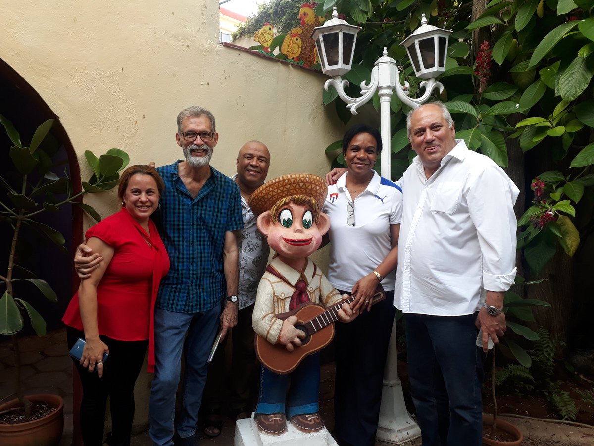 Como parte de la cuarta visita gubernamental a #Matanzas la viceprimera ministra de la República de Cuba Inés María Chapman Waugh felicitó a los fundadores de Teatro de las Estaciones y destacó la necesidad de intencionar iniciativas como esta. #Radio26 <a href="/odacuba/">Odalys Miranda</a> <a href="/gabycuba/">Gabriel Torres Rodríguez</a>