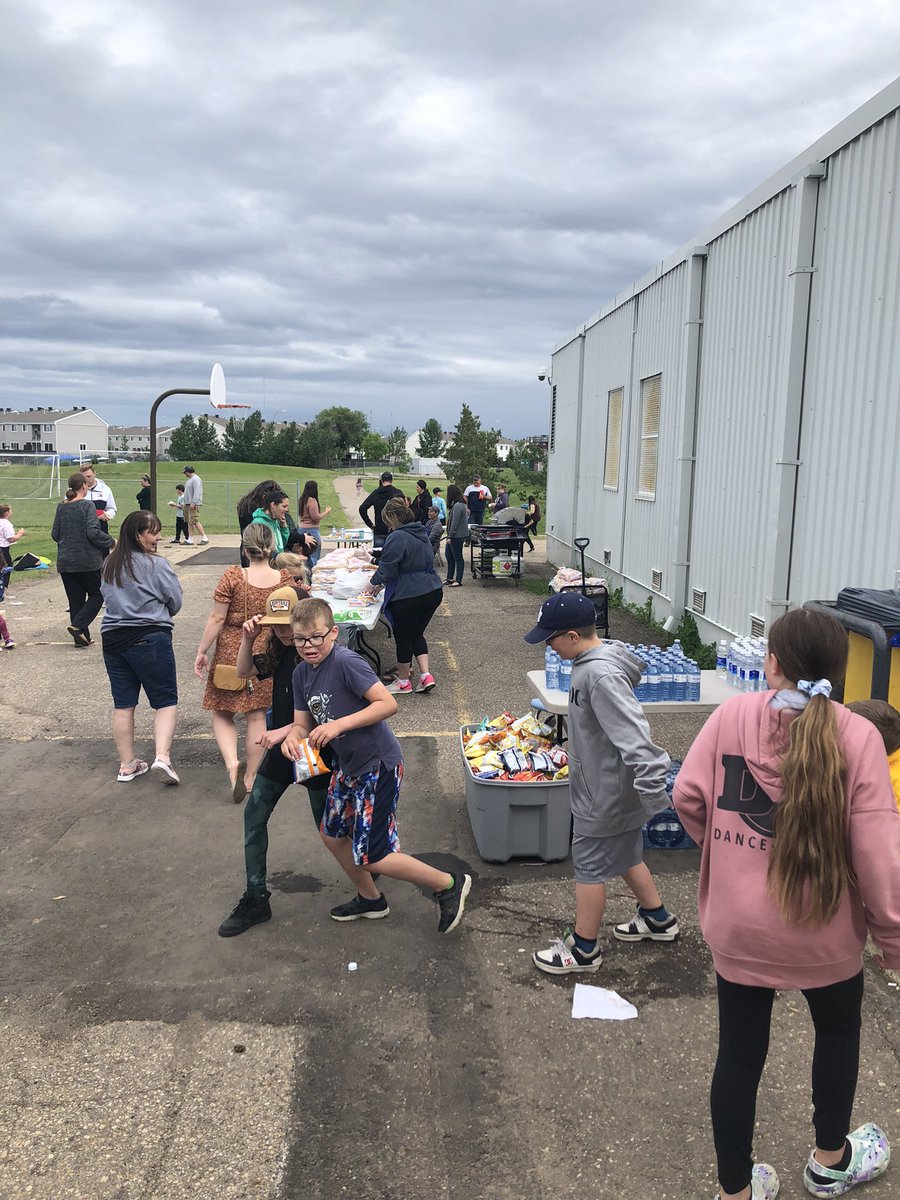 Good Shepherd Catholic School tweet media