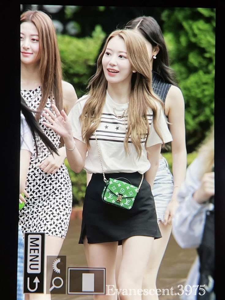 🐱PREVIEW 20220624 사쿠라🐱 

<a href="/39saku_chan/">宮脇 咲良</a> 

#MiyawakiSakura #미야와키사쿠라 #사쿠라 #宮脇咲良 #Sakura  
#르세라핌 #LE_SSERAFIM