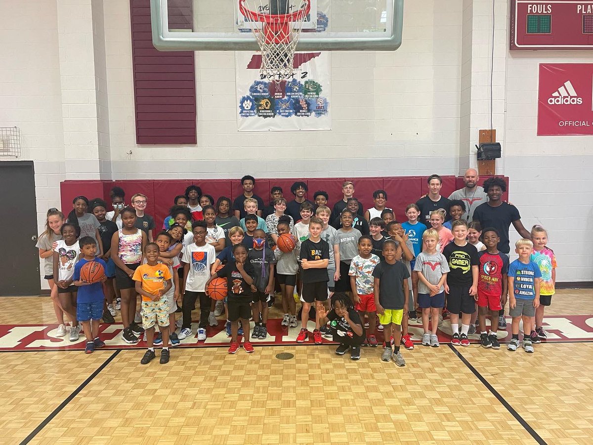 EzellBasketball's tweet photo. Summer recap: @covenantmbb team camp, team meals, weights w no AC, youth basketball camp, and today we played hard, smart, and together and went 2-0 against great competition!!! #LG #BellRd @Kelechi_Anuna @EHCSathletics @EzellLadyEagles https://t.co/Z1x0yTlPon