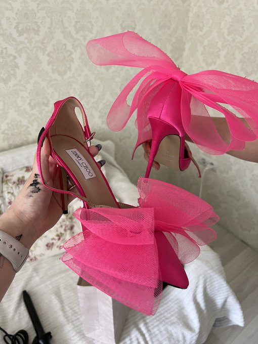 Бля🥰🥰😍😍 https://t.co/kzV9sVxbir