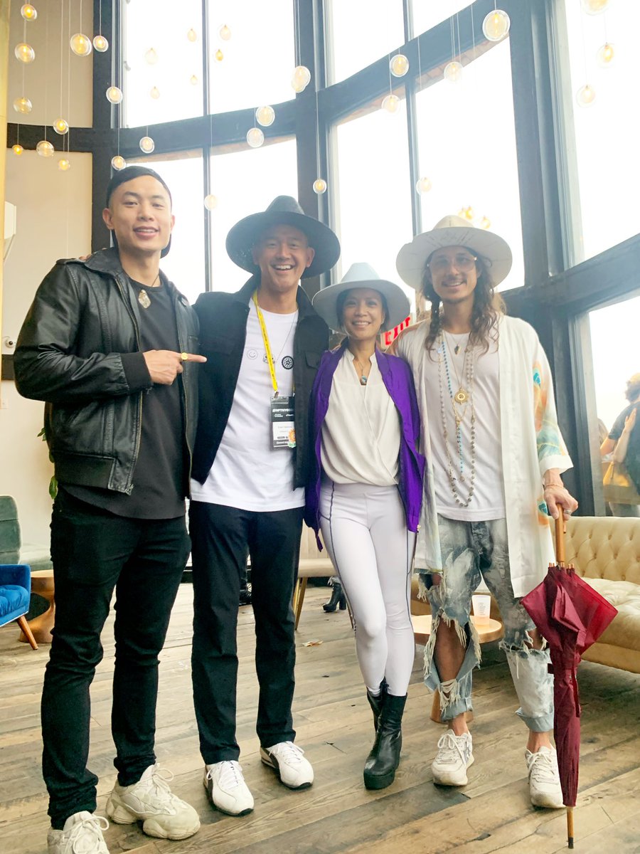 Thanks <a href="/erwinbvalencia/">🟣 Dr. Erwin Benedict Valencia</a> <a href="/JackLiang718/">JackLiang</a> <a href="/nickonken/">ONKEN</a> for joining our first ever #NFTNYC event <a href="/WburgHotel/">The Williamsburg Hotel</a> sponsored by <a href="/Enter_Realm/">REALM</a> with co-host and panel moderator <a href="/CeciliaNY/">Cecilia Pagkalinawan</a> 💙🌎💚 “Can NFTs Save the Planet?” #savetheplanet #savetheearth #byebyeplastic