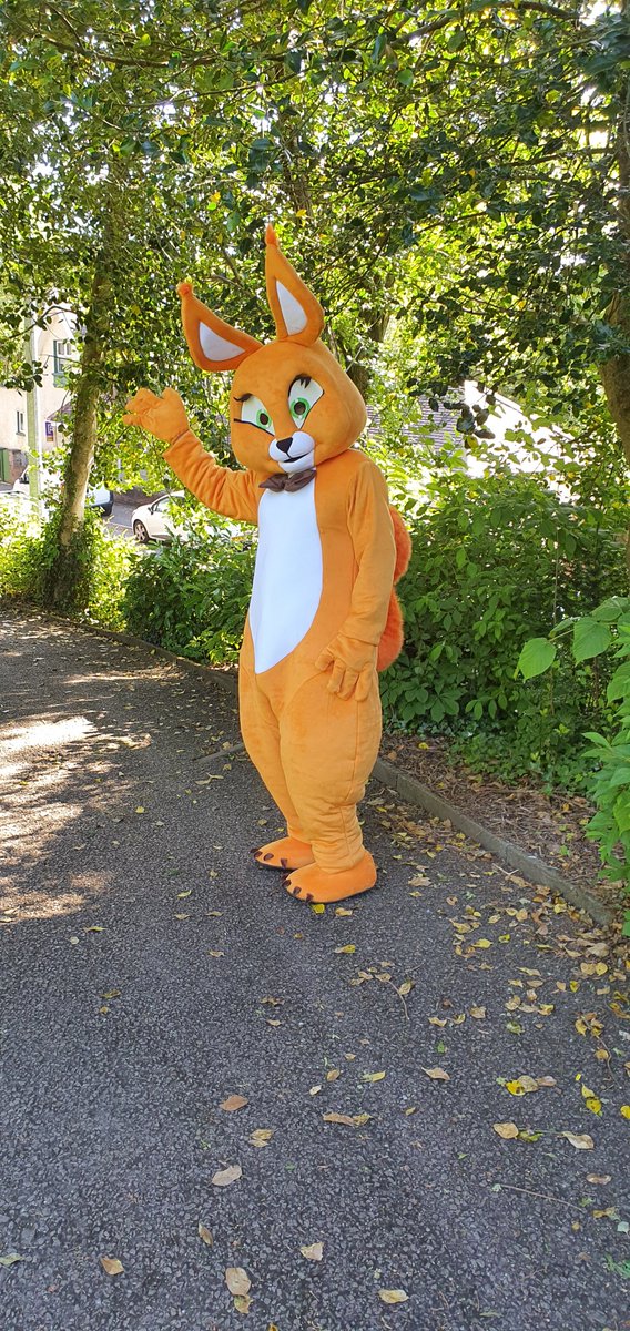 squirrels_atgn's tweet photo. This is Nutmeg our larger than life energetic mascot she loves to dance and can be quite cheeky. She will be visiting #rctpride #pridecymru #prideinthePort https://t.co/wiNl9N7Yy6