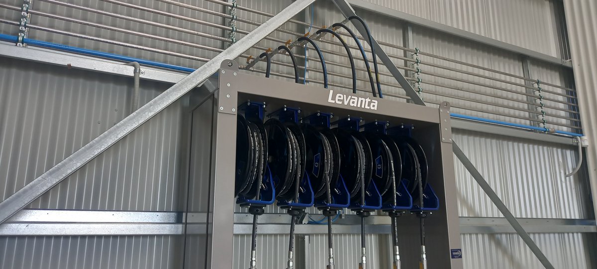 Pneumatics Direct Australia are proud to have worked alongside Levanta with the installation of custom #pipework for the Transdev Rockingham Bus Depot's new extension.

How neat does this look!

#compressedair #compressedairpipe #aluminiumpipe