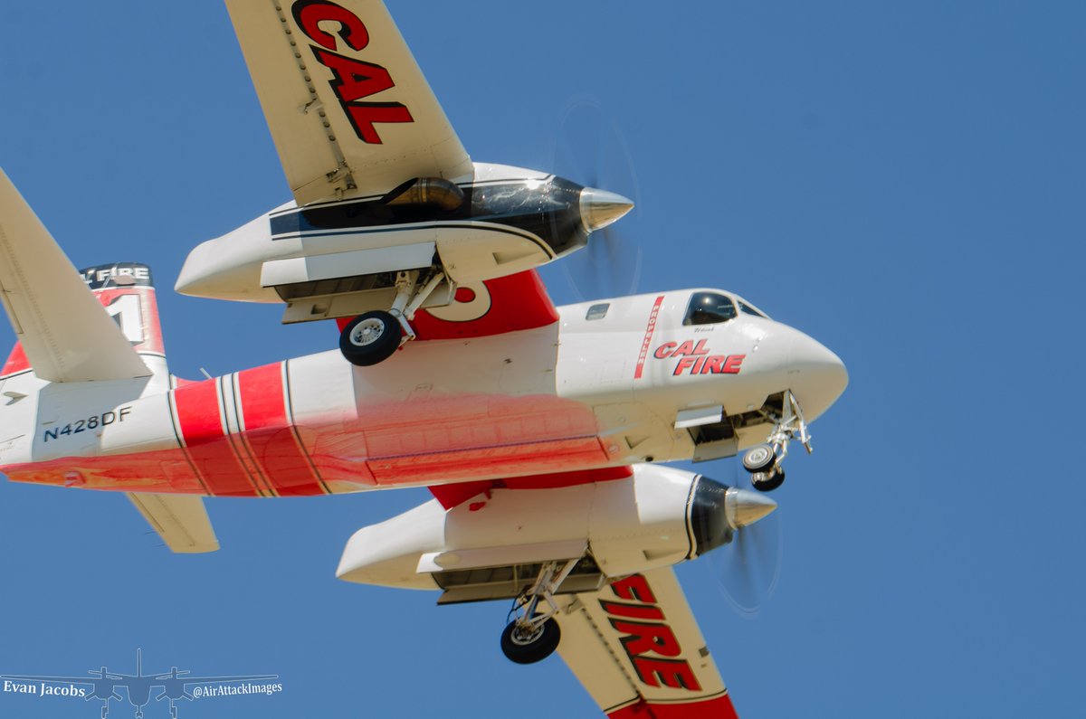 AirAttackImages's tweet photo. Tankers 82, 83 and 91 come in to land at the Santa Rosa Airport while on a load and return to the #ScenicFire just outside of Port Costa in Contra Costa County. The fire is currently 108 acres and fire activity has moderated. https://t.co/RABM8pbJzo
