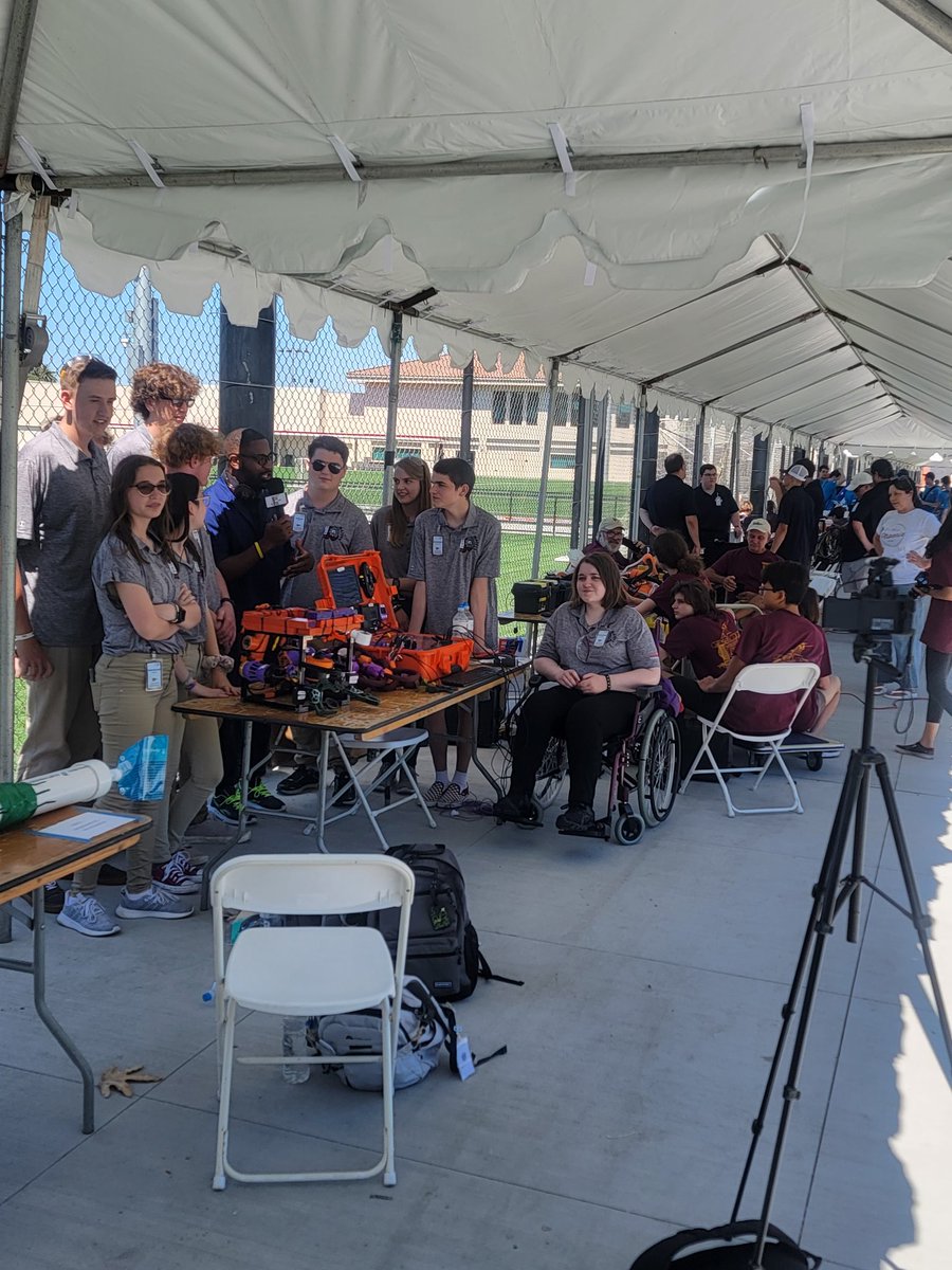 Buoyancy checks ✔️,  interviews with <a href="/hiphopmd/">The Hip Hop MD</a> ✔️, and engineering presentations ✔️

Day one in the books! #watergame #WeAreDBE <a href="/Gardner_DBEXCEL/">Erica Gardner</a> <a href="/matecenter/">MATE ROV Competition | MATE II</a>