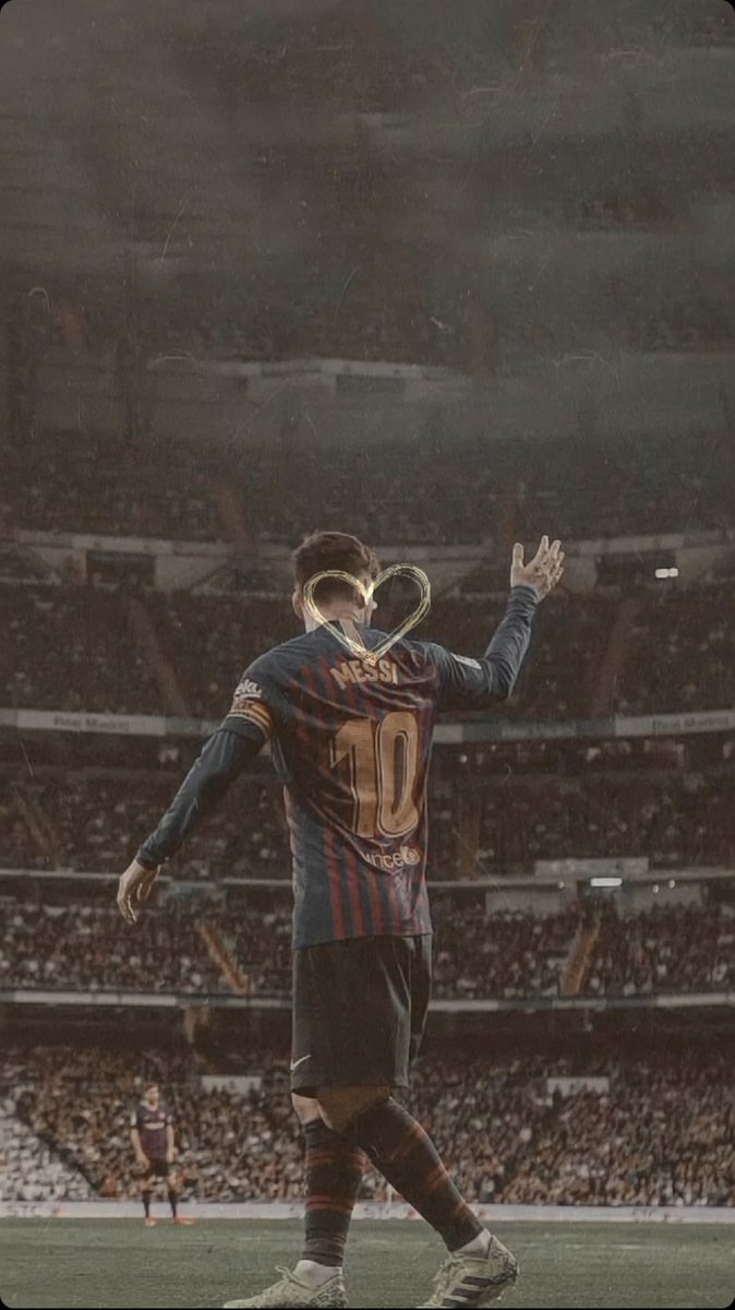 ما زرع في شبابه الا كل طيب 
وما حصد شيبه الا ما زرع شبابه 
احبه مع كل عام ولو ماني قريب
البعد كان اختبار وحسبت حسابه