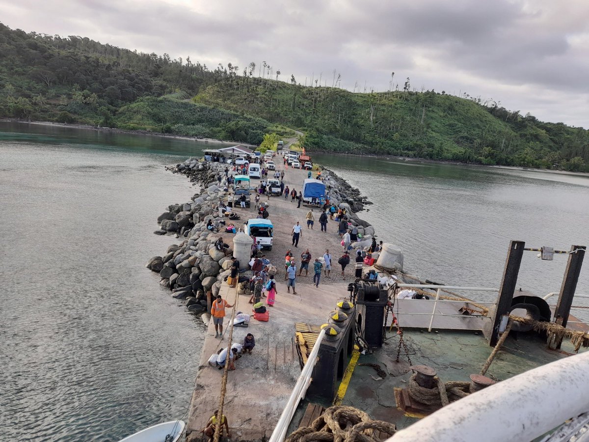 FijiNDRMO's tweet photo. 📍KADAVU

Your @FijiNDMO team is in Kadavu this week to conduct trainings on “Working in an Emergency Ops Centre”.
This training intends to educate participants on the various systems &amp; processes in place &amp; how one can efficiently participate in an EOC during disaster operations. https://t.co/8vESDyLQ1Y