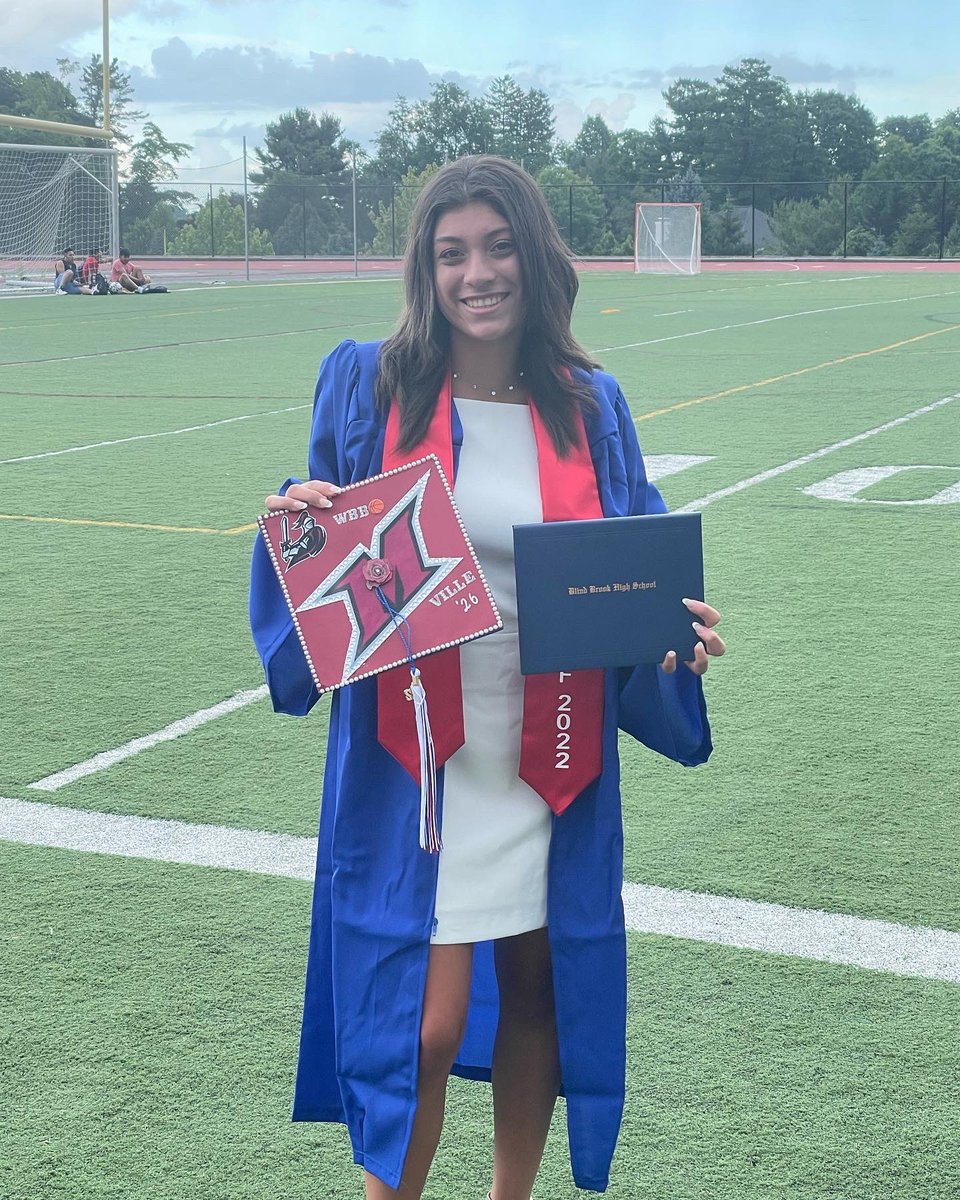 Congrats to <a href="/gabtucker1/">gabby tucker</a> and the entire <a href="/BlindBrookHS/">Blind Brook High School</a> class of 2022! @MvilleWBB @Mville_College here she comes!!!