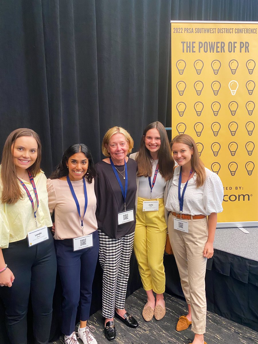 ouprssa's tweet image. Some of our OU PRSSA Exec members are attending the 2022 PRSA Southwest District Conference! We just wrapped up Day 1 learning about DEI, audiences, GOST planning and more. We can’t wait to hear from more incredibles PR professionals tomorrow for Day 2! #PRSASWDC22