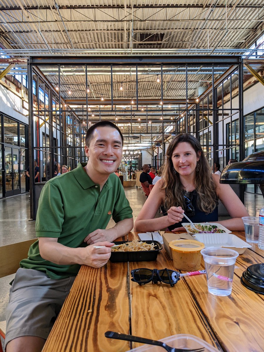 TD2timeMVP's tweet photo. I was craving Fox Bros Bar-B-Q and wanted to check out their new Upper Westside location. They were closed for a private event, so we ended up at Chattahoochee Food Works instead. 🌆 #TheWorksATL
Pics: https://t.co/UNkk58LgBD
#Atlanta #AtlantaEats #AtlantaFood #AtlantaFoodie 🍴 https://t.co/TlwISLk0MV